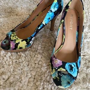 Beautiful Report 4” floral heels. Gently worn, twice.